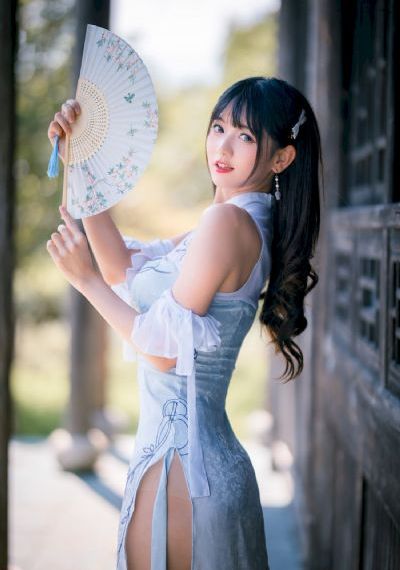 我的巨ru麻麻奶水喷小说
