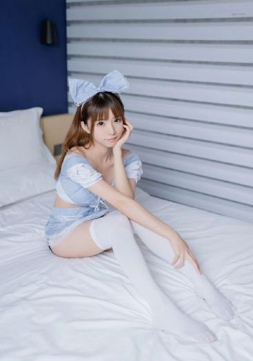 《年轻的寡妇2》电影