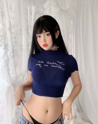 年轻妈妈