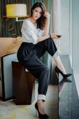 艳母肥臀