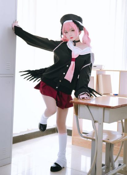 裙子里面的怪兽