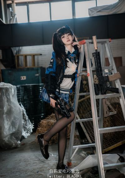 我们不是亲兄妹overlord动漫免费