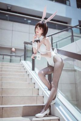 夏木彩春